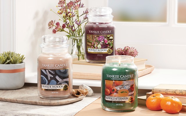 YANKEE CANDLE: Large Jar and Tumbler Candles 4 for $50 OR 2 for $30!