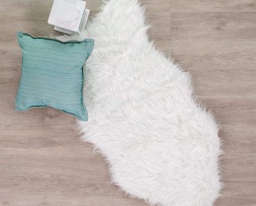 Silky Shag Rug (Faux Fur) in White Only $27.99!