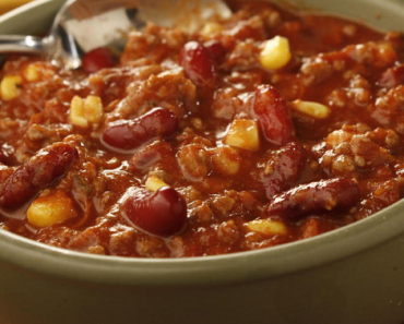 Our Favorite Quick & SUPER EASY Chili Recipe!