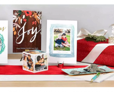 Need a last minute photo gift? Free 8×10! Walgreens has in store pick up!