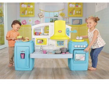 Little Tikes Tasty Jr. Bake ‘n Share Play Kitchen – Only $58.20!