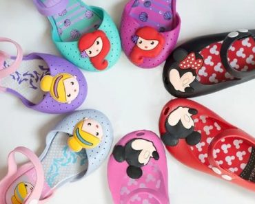 Princess Jelly Shoes – Only $13.99!