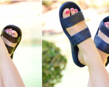 Hawaiian Sandals Only $10.99! 4 Colors Available!