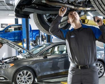 FREE Oil Change and MORE For Essential Workers at Quick Lane!