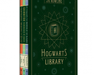 Harry Potter Hogwarts Library Only $13.95! (Includes 3 Books!)