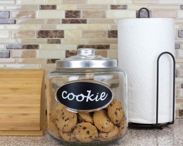 Home Basics Large Capacity Glass Cookie Jar – Only $9.71!