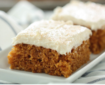 Super Easy & Yummy Pumpkin Sheet Cake Recipe