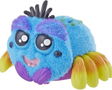 Yellies! Webington Voice-Activated Spider Pet – Only $8!