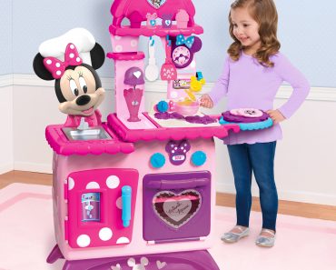 Minnie Flipping Fun Kitchen – Only $40!