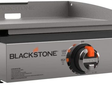 Blackstone Heavy Duty Flat Top Grill Station – Only $108.61!