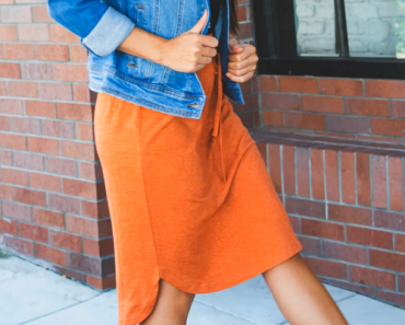 Relaxed Weekend Skirt | S-3X (Multiple Colors) Only $15.99 Shipped! (Reg. $38.99)
