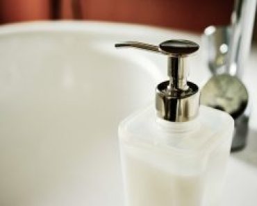 Bathroom Cleaning Tips that Save You Time