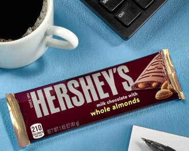 HERSHEY’S Milk Chocolate with Whole Almonds Candy Bars (36 Count) – Only $20.86!