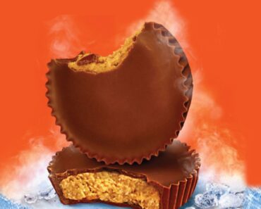 REESE’S Milk Chocolate Peanut Butter Snack Size Cups, Candy Bag, 33 oz – Only $7.71!