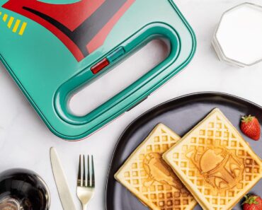 Uncanny Brands Star Wars Boba Fett Double-Square Waffle Maker – Only $8.72!