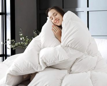 WhatsBedding Feather Comforter (King Size) – Only $64.99! WhatsBedding Feather Comforter (King Size) – Only $64.99!